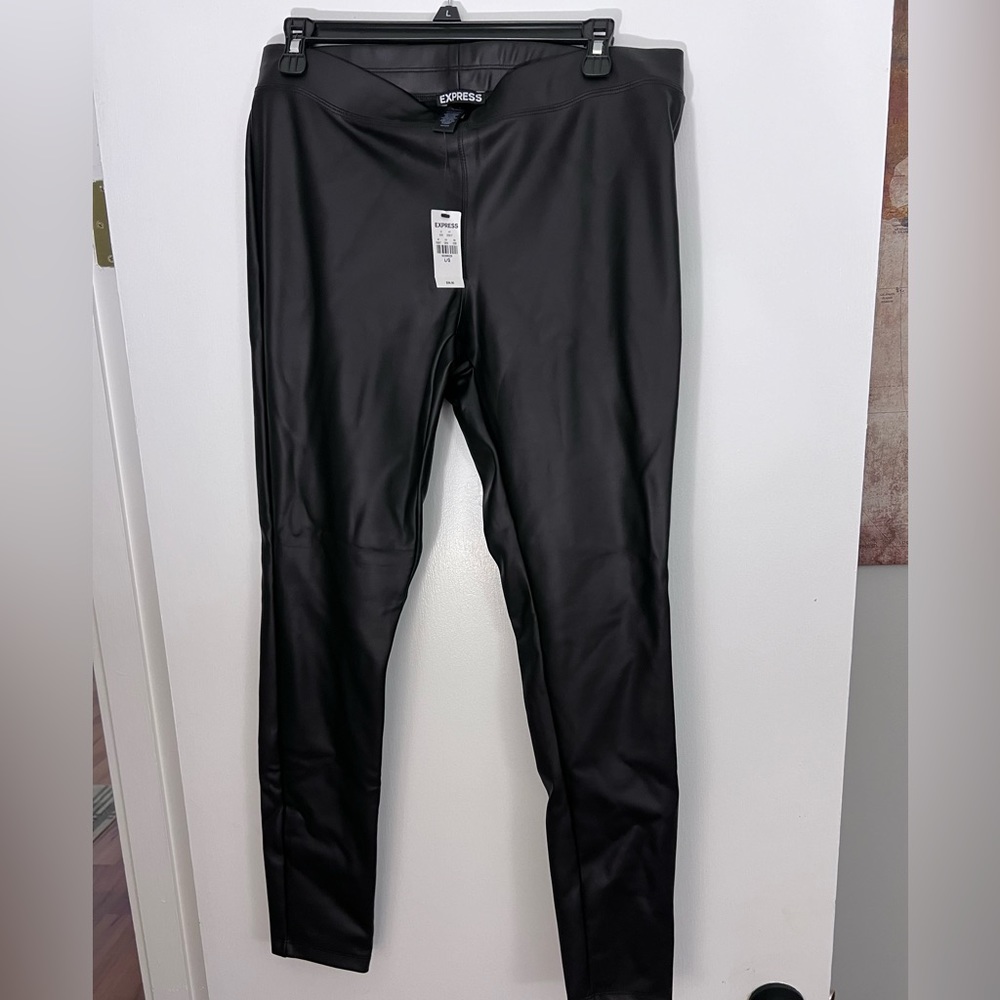 Express women’s shiny leggings